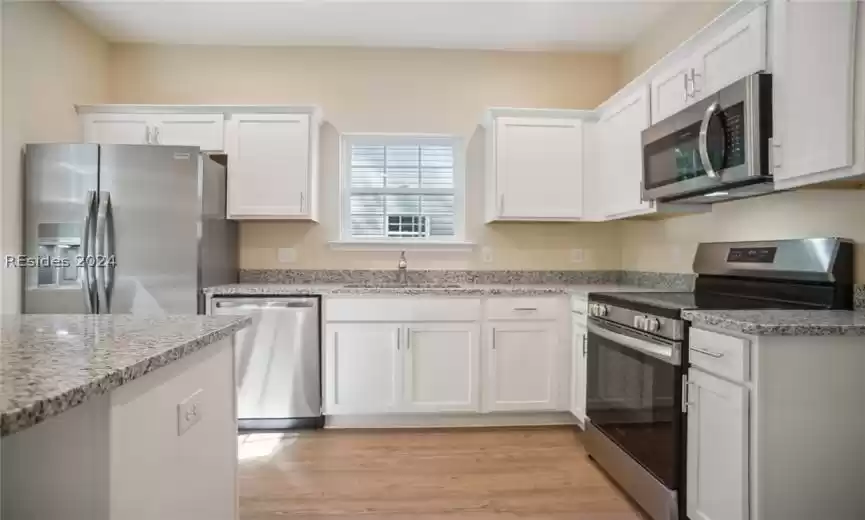 Beaufort, South Carolina 29906, 3 Bedrooms Bedrooms, ,2 BathroomsBathrooms,Residential,For Sale,442626