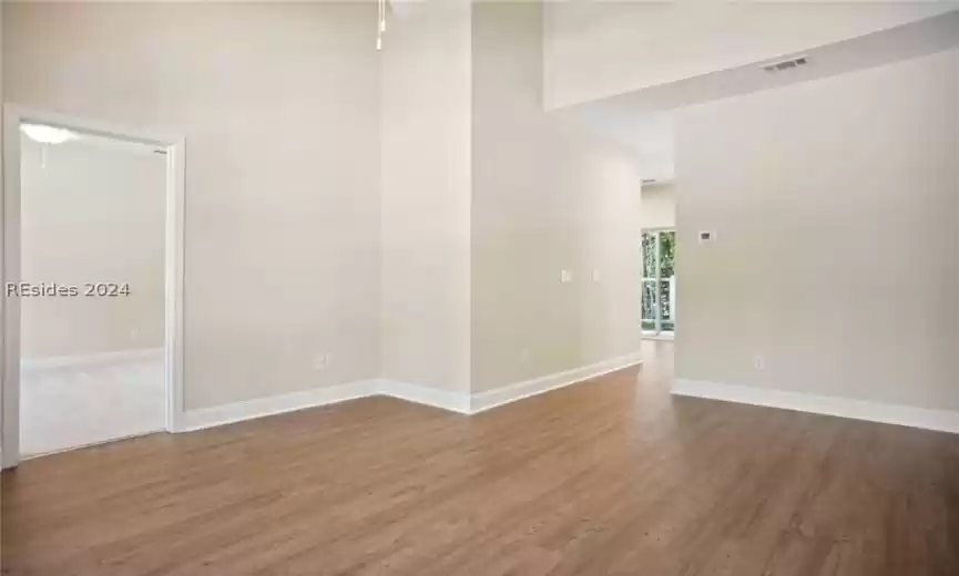 Beaufort, South Carolina 29906, 3 Bedrooms Bedrooms, ,2 BathroomsBathrooms,Residential,For Sale,442626