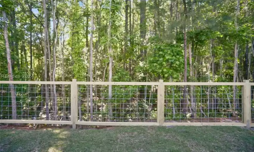 Beaufort, South Carolina 29906, 3 Bedrooms Bedrooms, ,2 BathroomsBathrooms,Residential,For Sale,442626