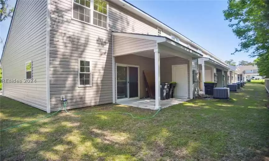 Beaufort, South Carolina 29906, 3 Bedrooms Bedrooms, ,2 BathroomsBathrooms,Residential,For Sale,442626