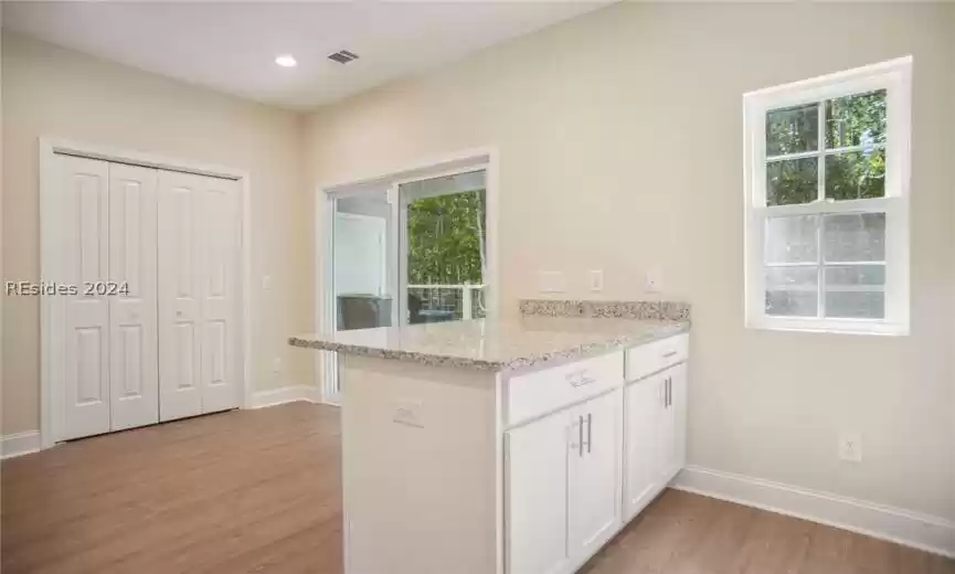 Beaufort, South Carolina 29906, 3 Bedrooms Bedrooms, ,2 BathroomsBathrooms,Residential,For Sale,442626