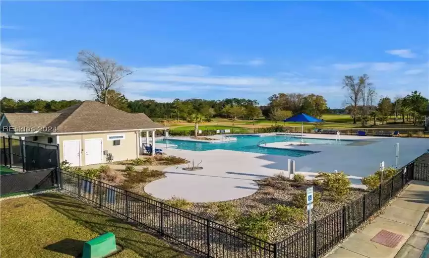 Hardeeville, South Carolina 29927, 4 Bedrooms Bedrooms, ,3 BathroomsBathrooms,Residential,For Sale,442612