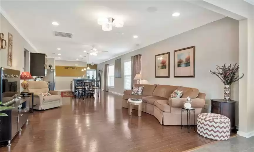 Bluffton, South Carolina 29909, 2 Bedrooms Bedrooms, ,2 BathroomsBathrooms,Residential,For Sale,442531
