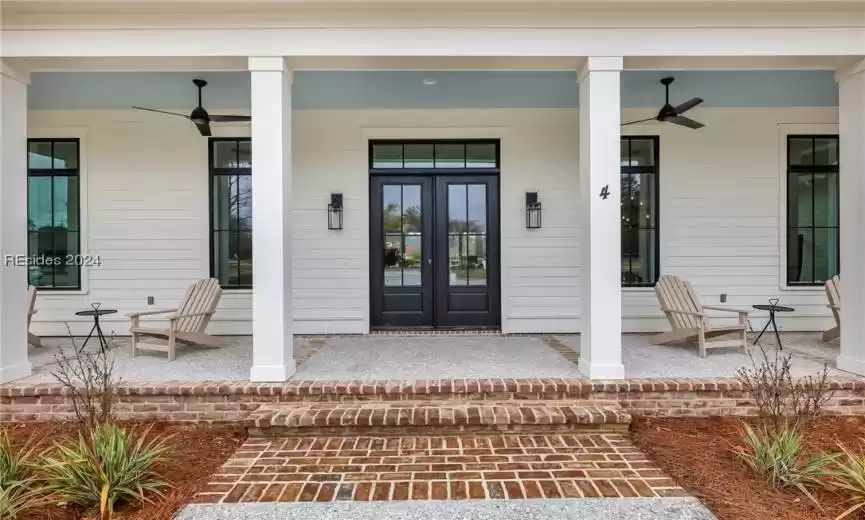 Bluffton, South Carolina 29910, 5 Bedrooms Bedrooms, ,5 BathroomsBathrooms,Residential,For Sale,442429