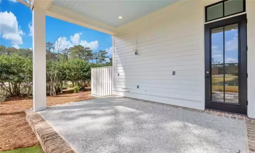 Bluffton, South Carolina 29910, 5 Bedrooms Bedrooms, ,5 BathroomsBathrooms,Residential,For Sale,442429