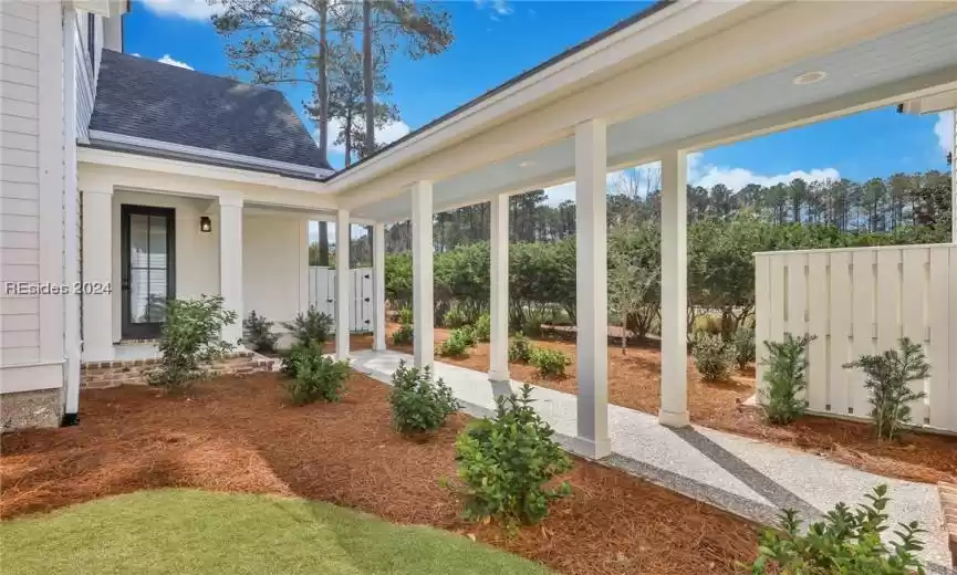 Bluffton, South Carolina 29910, 5 Bedrooms Bedrooms, ,5 BathroomsBathrooms,Residential,For Sale,442429
