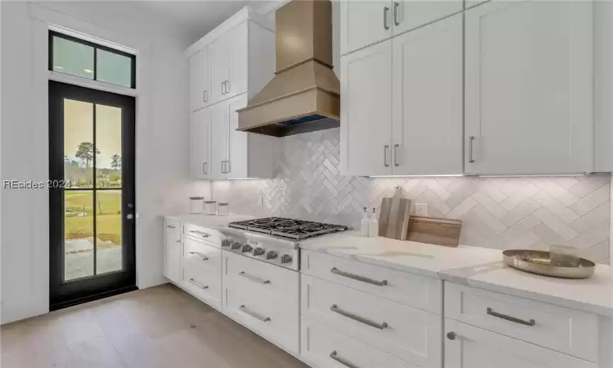 Bluffton, South Carolina 29910, 5 Bedrooms Bedrooms, ,5 BathroomsBathrooms,Residential,For Sale,442429
