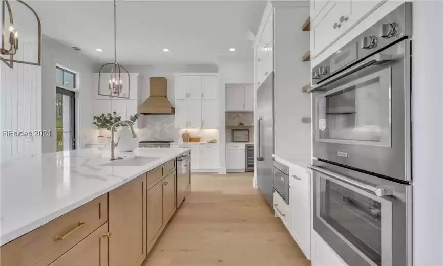 Bluffton, South Carolina 29910, 5 Bedrooms Bedrooms, ,5 BathroomsBathrooms,Residential,For Sale,442429