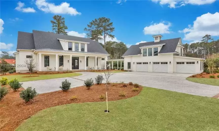 Bluffton, South Carolina 29910, 5 Bedrooms Bedrooms, ,5 BathroomsBathrooms,Residential,For Sale,442429