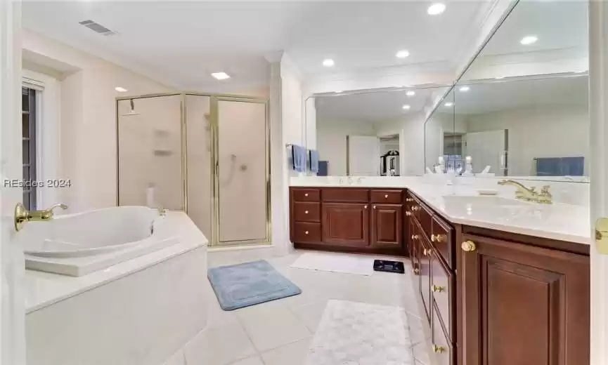 Bluffton, South Carolina 29910, 5 Bedrooms Bedrooms, ,5 BathroomsBathrooms,Residential,For Sale,442131