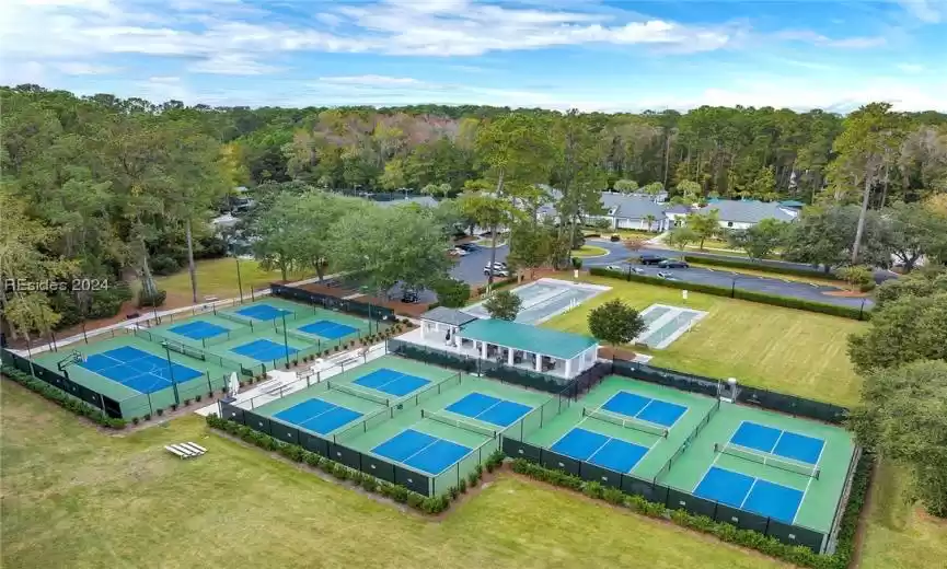 Bluffton, South Carolina 29910, 5 Bedrooms Bedrooms, ,5 BathroomsBathrooms,Residential,For Sale,442131