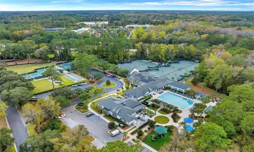 Bluffton, South Carolina 29910, 5 Bedrooms Bedrooms, ,5 BathroomsBathrooms,Residential,For Sale,442131