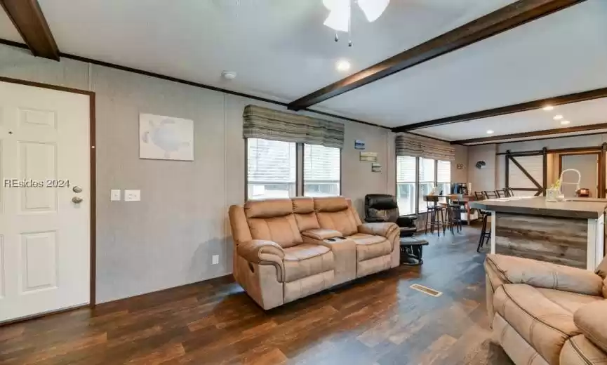 Saint Helena Island, South Carolina 29920, 3 Bedrooms Bedrooms, ,2 BathroomsBathrooms,Residential,For Sale,442546
