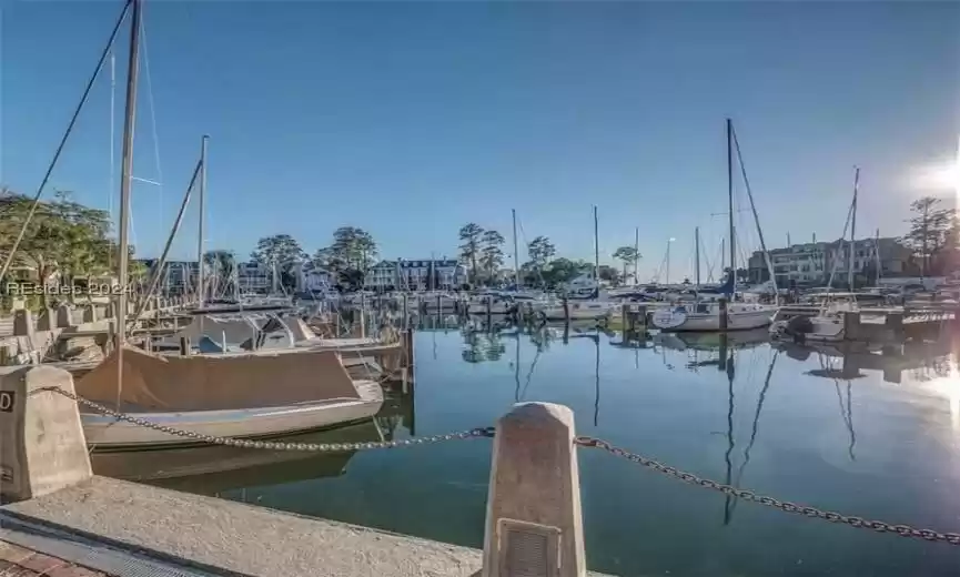 Hilton Head Island, South Carolina 29926, 3 Bedrooms Bedrooms, ,3 BathroomsBathrooms,Residential,For Sale,442416