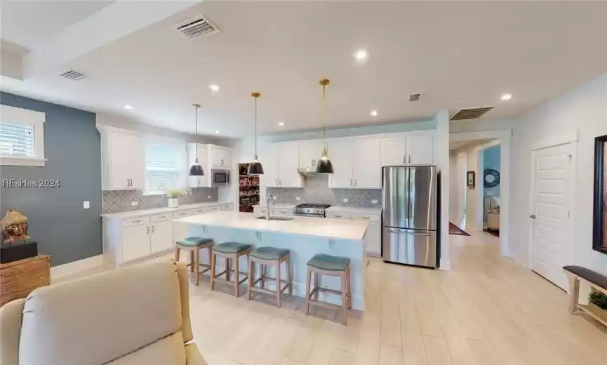 Bluffton, South Carolina 29909, 2 Bedrooms Bedrooms, ,2 BathroomsBathrooms,Residential,For Sale,442673