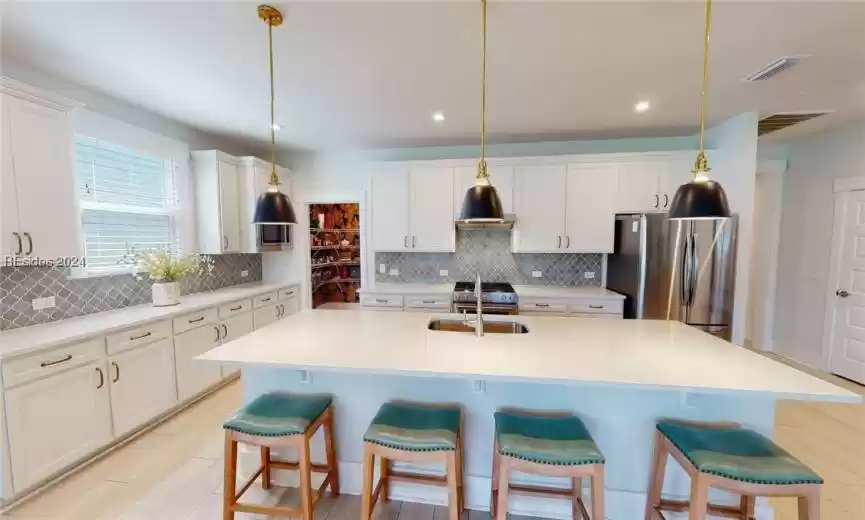 Bluffton, South Carolina 29909, 2 Bedrooms Bedrooms, ,2 BathroomsBathrooms,Residential,For Sale,442673