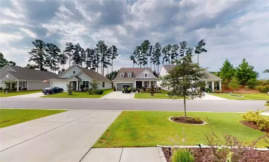 Bluffton, South Carolina 29909, 2 Bedrooms Bedrooms, ,2 BathroomsBathrooms,Residential,For Sale,442673