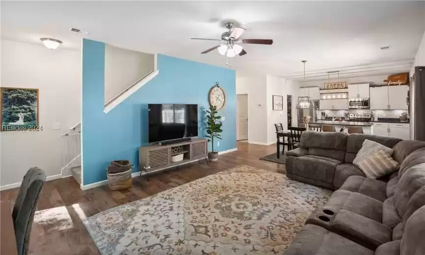 Beaufort, South Carolina 29907, 4 Bedrooms Bedrooms, ,2 BathroomsBathrooms,Residential,For Sale,442666