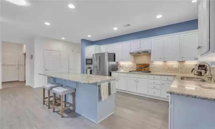 Bluffton, South Carolina 29909, 2 Bedrooms Bedrooms, ,2 BathroomsBathrooms,Residential,For Sale,442324