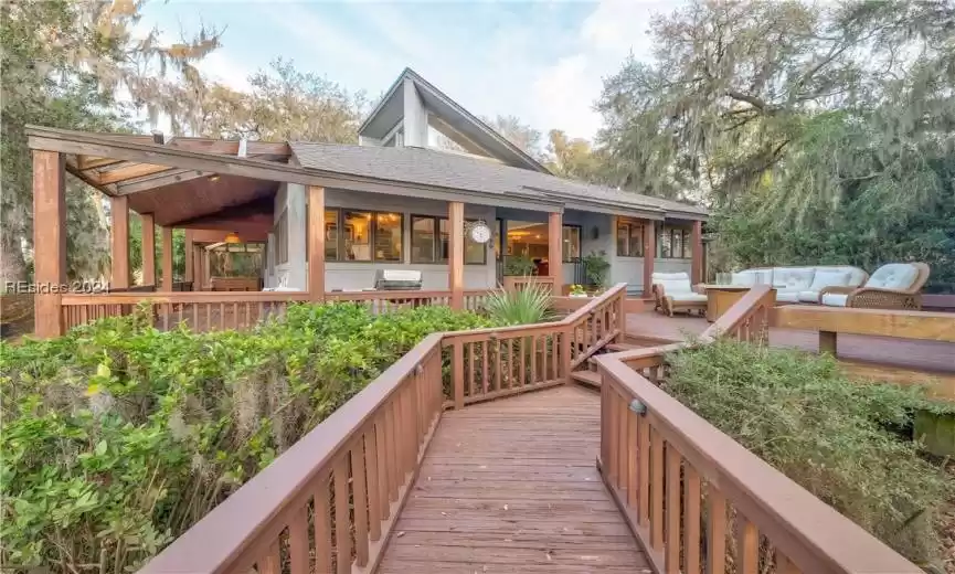 Hilton Head Island, South Carolina 29926, 4 Bedrooms Bedrooms, ,3 BathroomsBathrooms,Residential,For Sale,442144