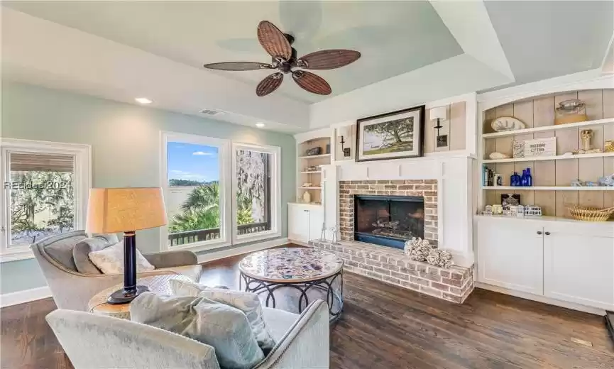 Hilton Head Island, South Carolina 29926, 4 Bedrooms Bedrooms, ,3 BathroomsBathrooms,Residential,For Sale,442144