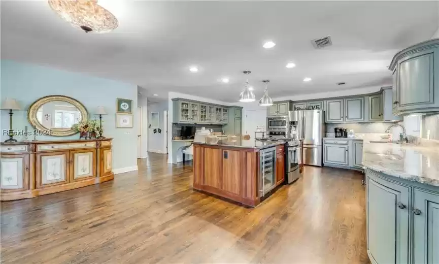 Hilton Head Island, South Carolina 29926, 4 Bedrooms Bedrooms, ,3 BathroomsBathrooms,Residential,For Sale,442144