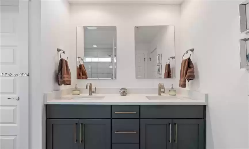 Hilton Head Island, South Carolina 29926, 4 Bedrooms Bedrooms, ,3 BathroomsBathrooms,Residential,For Sale,442682