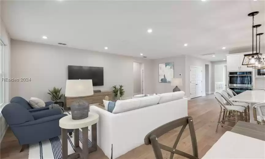 Bluffton, South Carolina 29909, 2 Bedrooms Bedrooms, ,2 BathroomsBathrooms,Residential,For Sale,442553
