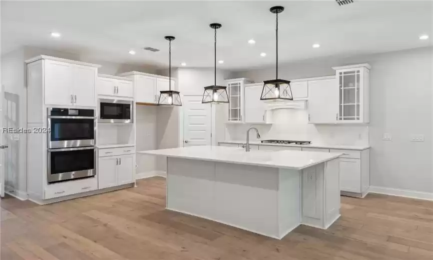Bluffton, South Carolina 29909, 2 Bedrooms Bedrooms, ,2 BathroomsBathrooms,Residential,For Sale,442553
