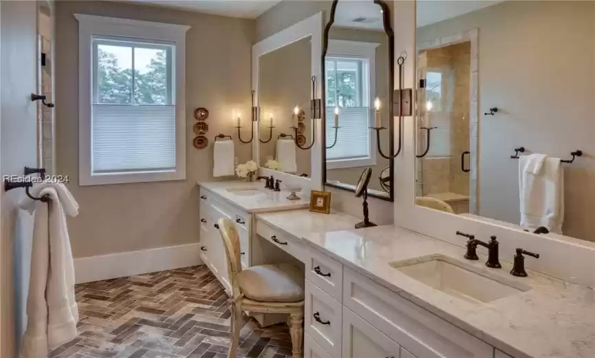Bluffton, South Carolina 29909, 4 Bedrooms Bedrooms, ,4 BathroomsBathrooms,Residential,For Sale,442426