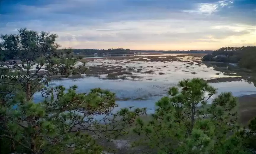 Bluffton, South Carolina 29909, 4 Bedrooms Bedrooms, ,4 BathroomsBathrooms,Residential,For Sale,442426