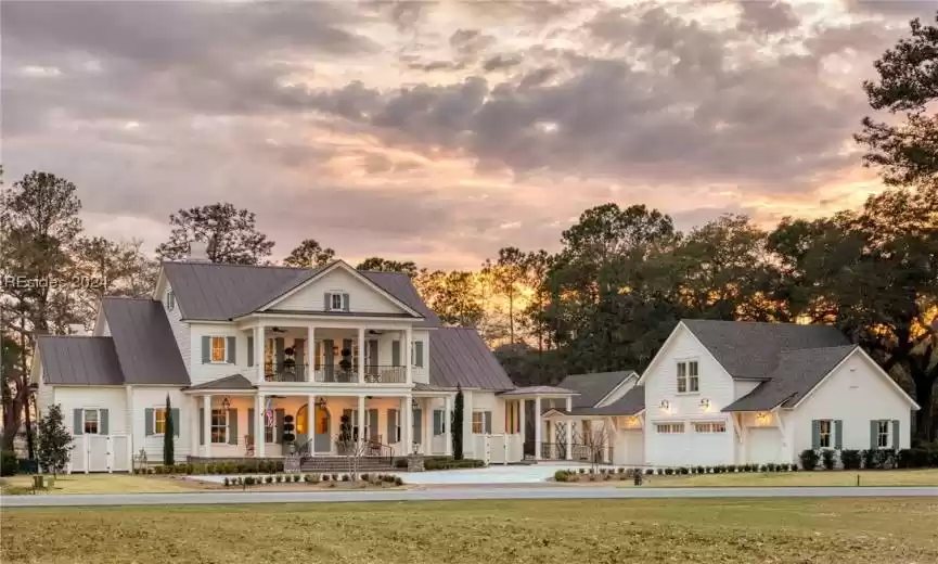 Bluffton, South Carolina 29909, 4 Bedrooms Bedrooms, ,4 BathroomsBathrooms,Residential,For Sale,442426