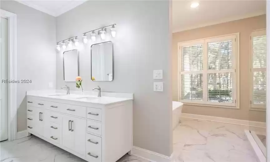 Daufuskie Island, South Carolina 29915, 5 Bedrooms Bedrooms, ,4 BathroomsBathrooms,Residential,For Sale,442361