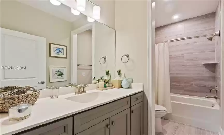 Bluffton, South Carolina 29909, 3 Bedrooms Bedrooms, ,3 BathroomsBathrooms,Residential,For Sale,442629