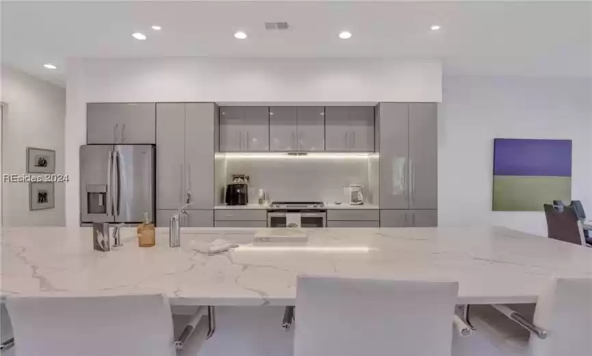 Hilton Head Island, South Carolina 29926, 3 Bedrooms Bedrooms, ,2 BathroomsBathrooms,Residential,For Sale,442755