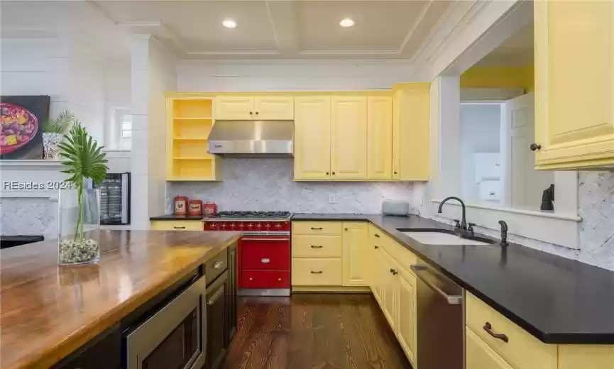Bluffton, South Carolina 29909, 4 Bedrooms Bedrooms, ,5 BathroomsBathrooms,Residential,For Sale,442709