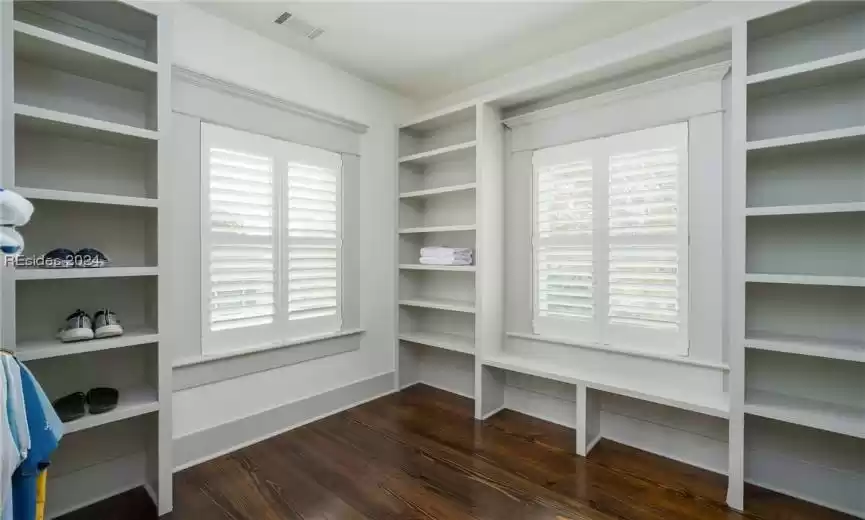 Bluffton, South Carolina 29909, 4 Bedrooms Bedrooms, ,5 BathroomsBathrooms,Residential,For Sale,442709