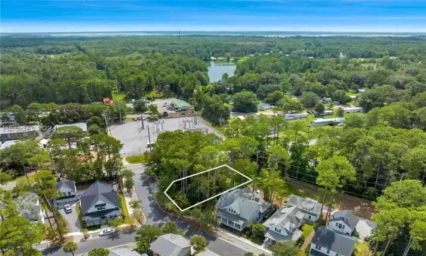 Bluffton, South Carolina 29910, 5 Bedrooms Bedrooms, ,3 BathroomsBathrooms,Residential,For Sale,442584