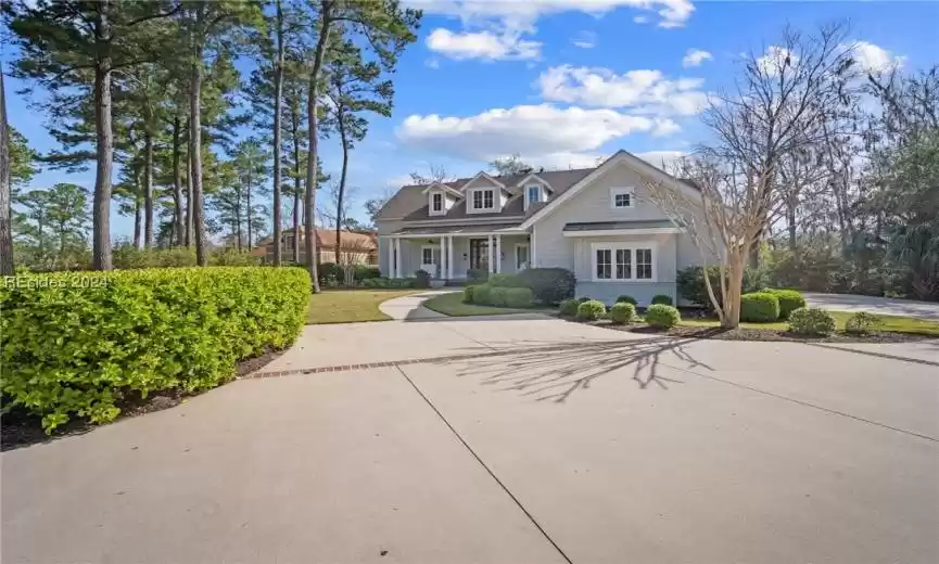 Bluffton, South Carolina 29910, 4 Bedrooms Bedrooms, ,4 BathroomsBathrooms,Residential,For Sale,442622
