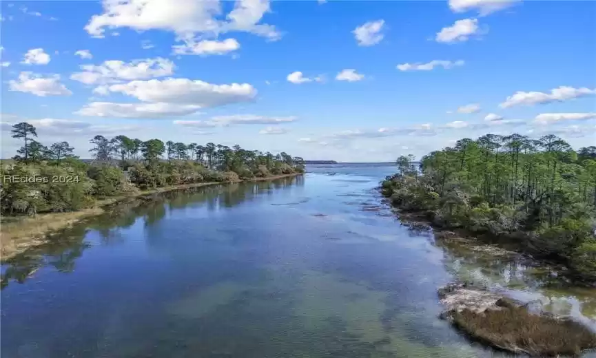 Bluffton, South Carolina 29910, 4 Bedrooms Bedrooms, ,4 BathroomsBathrooms,Residential,For Sale,442622