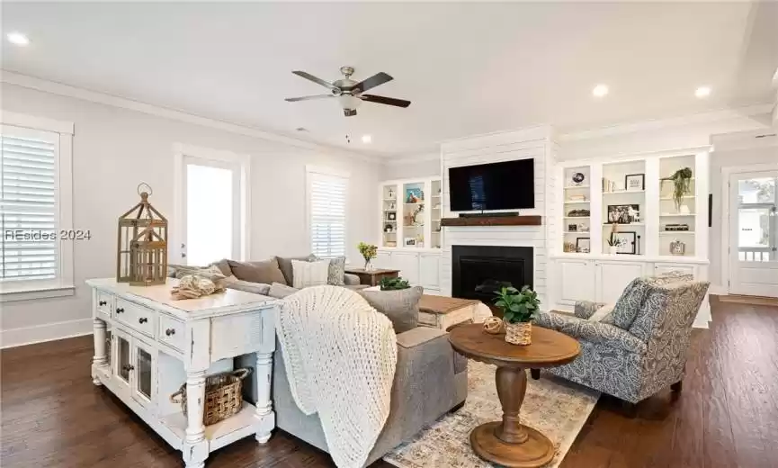 Bluffton, South Carolina 29909, 4 Bedrooms Bedrooms, ,3 BathroomsBathrooms,Residential,For Sale,442583