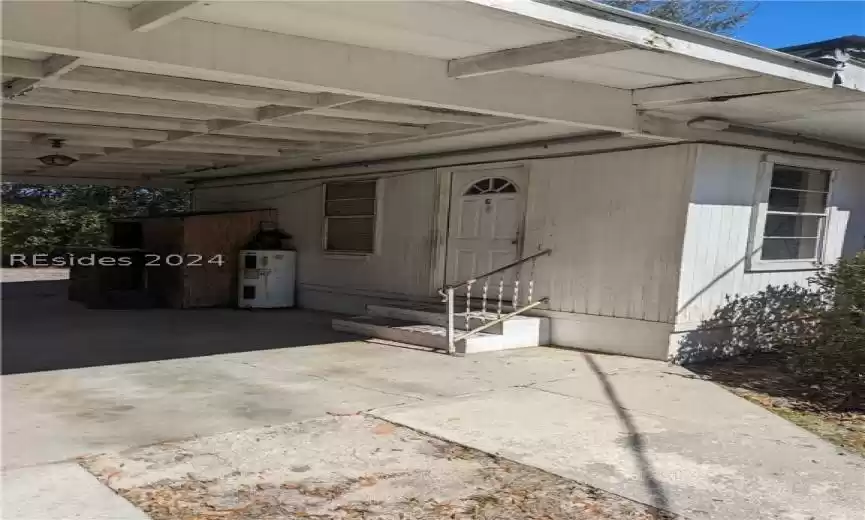 Ridgeland, South Carolina 29936, 6 Bedrooms Bedrooms, ,3 BathroomsBathrooms,Residential,For Sale,442781