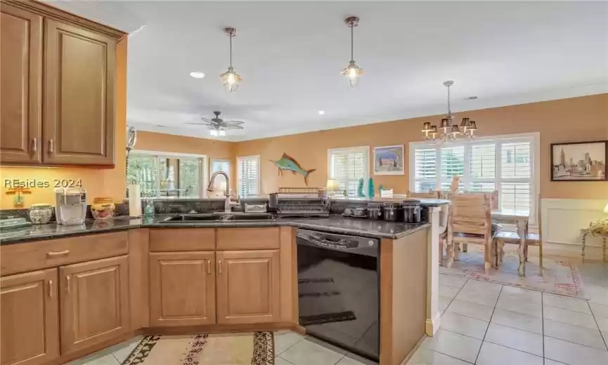 Hilton Head Island, South Carolina 29926, 4 Bedrooms Bedrooms, ,2 BathroomsBathrooms,Residential,For Sale,442800