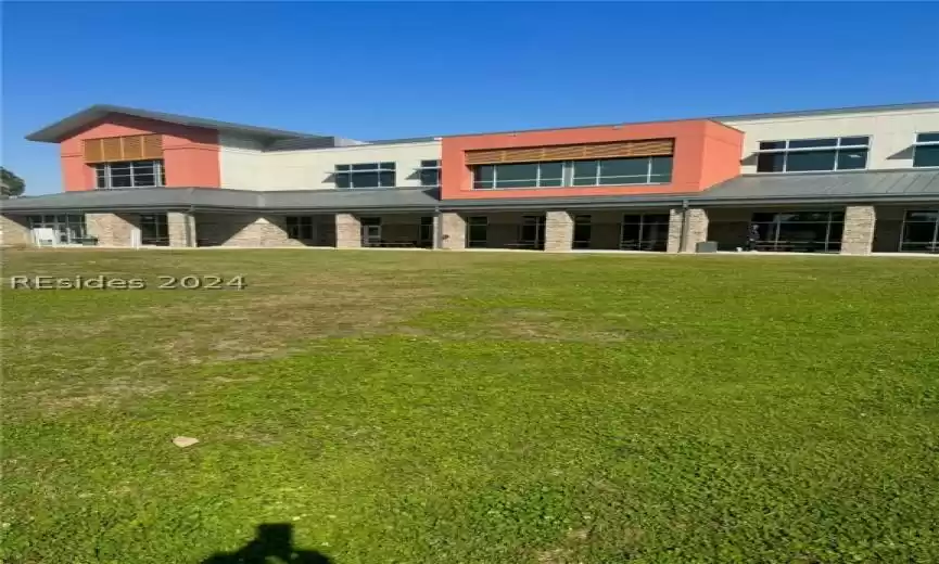 Hilton Head Island, South Carolina 29926, 4 Bedrooms Bedrooms, ,2 BathroomsBathrooms,Residential,For Sale,442800