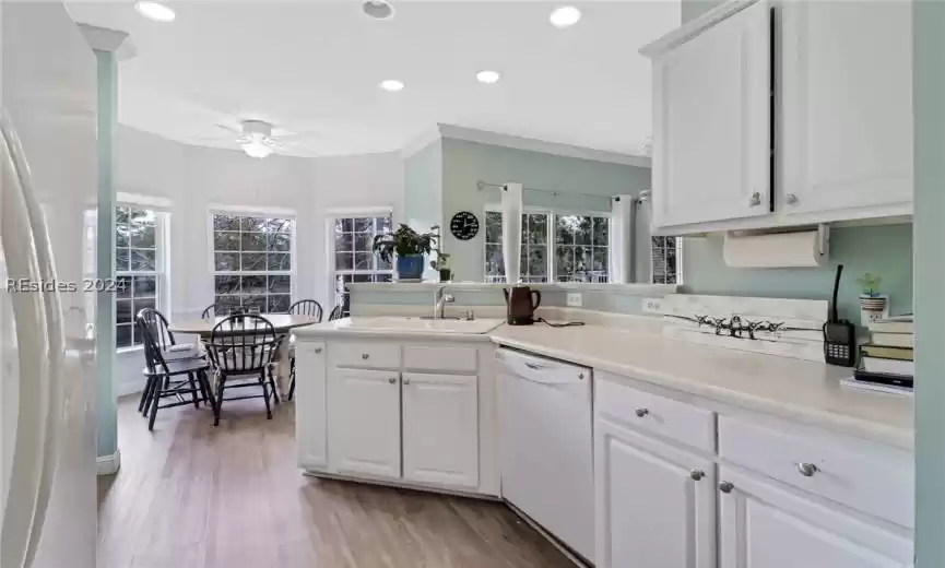 Hilton Head Island, South Carolina 29926, 4 Bedrooms Bedrooms, ,3 BathroomsBathrooms,Residential,For Sale,442523