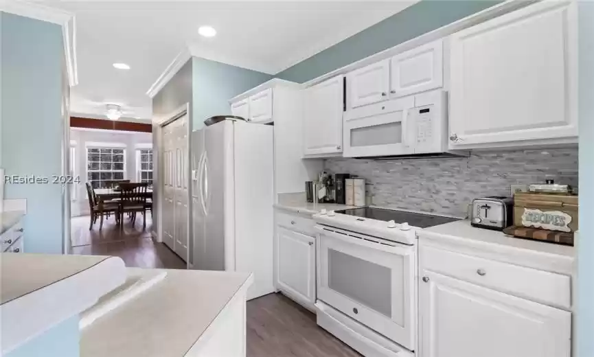 Hilton Head Island, South Carolina 29926, 4 Bedrooms Bedrooms, ,3 BathroomsBathrooms,Residential,For Sale,442523