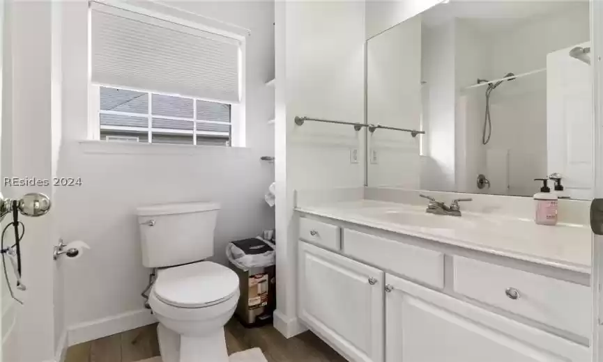 Hilton Head Island, South Carolina 29926, 4 Bedrooms Bedrooms, ,3 BathroomsBathrooms,Residential,For Sale,442523
