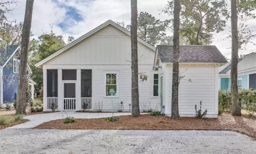 Beaufort, South Carolina 29907, 2 Bedrooms Bedrooms, ,2 BathroomsBathrooms,Residential,For Sale,442804