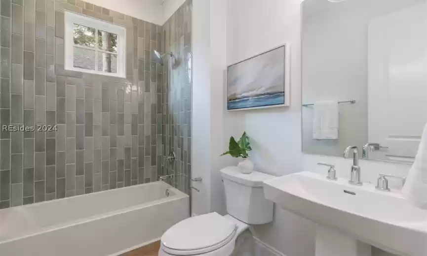 Beaufort, South Carolina 29907, 2 Bedrooms Bedrooms, ,2 BathroomsBathrooms,Residential,For Sale,442804
