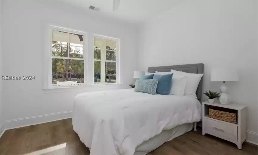 Beaufort, South Carolina 29907, 2 Bedrooms Bedrooms, ,2 BathroomsBathrooms,Residential,For Sale,442804